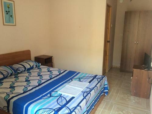 Hostal Guest House Gelios