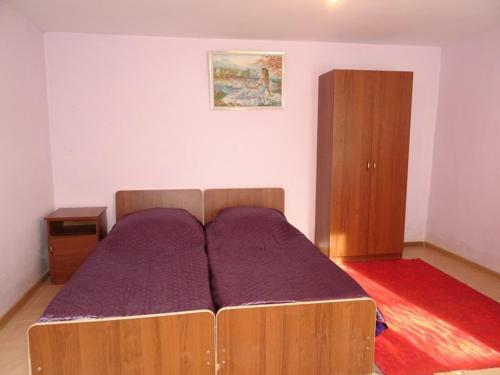 Hostal Guest House U Larisy