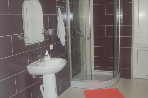 Guest House Na Komarov 1