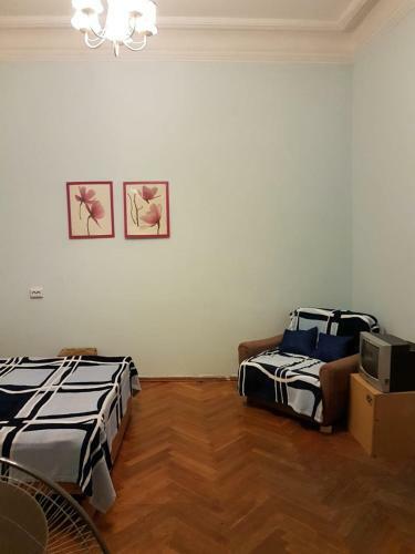 Hostal Zefir Guesthouse