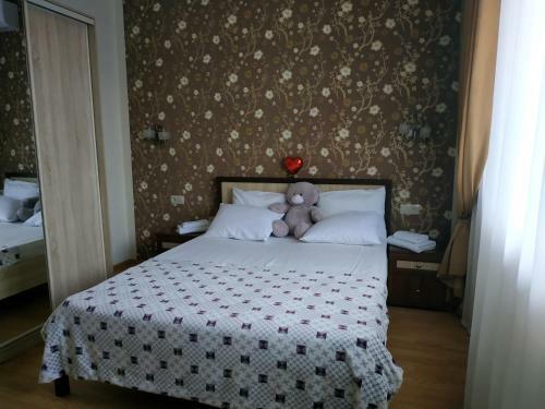 Hostal ????-????????