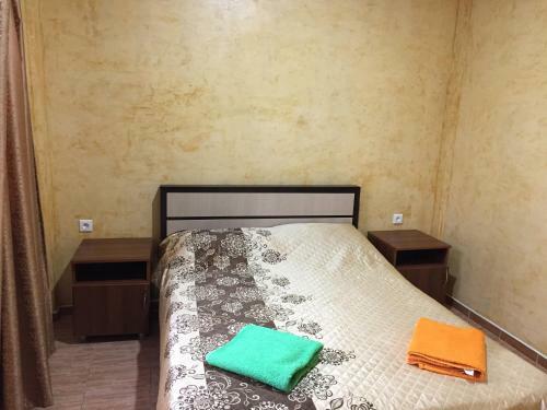 Hostal Dionisy Guest House