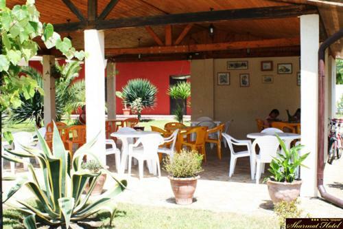 Posada Hotel Sharmat