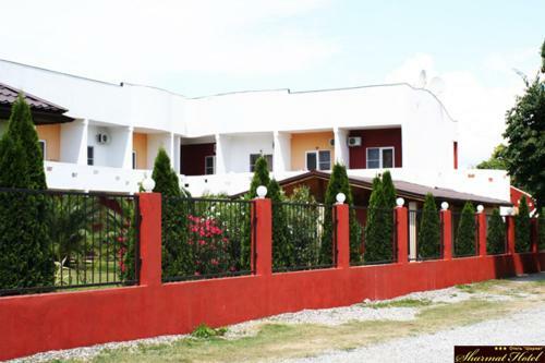 Posada Hotel Sharmat