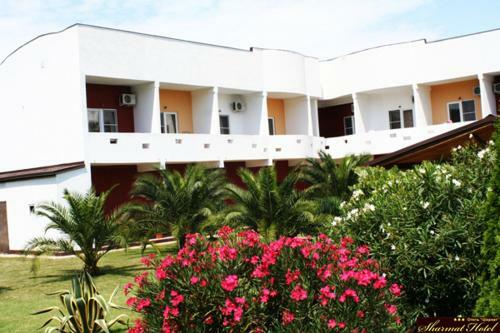 Posada Hotel Sharmat