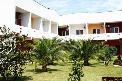 Posada Hotel Sharmat