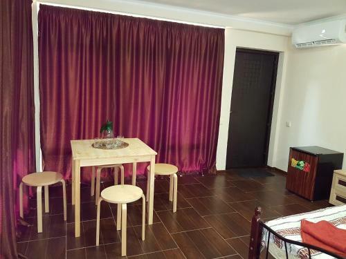 Hostal Guest House Black Sea