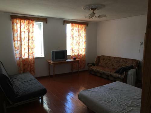 Hostal Guest House Abovyana 23