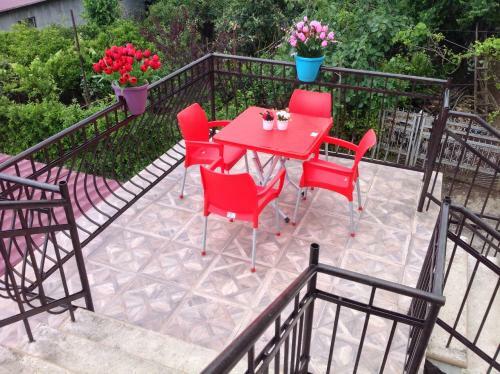 Hostal Esmeralda Guest House