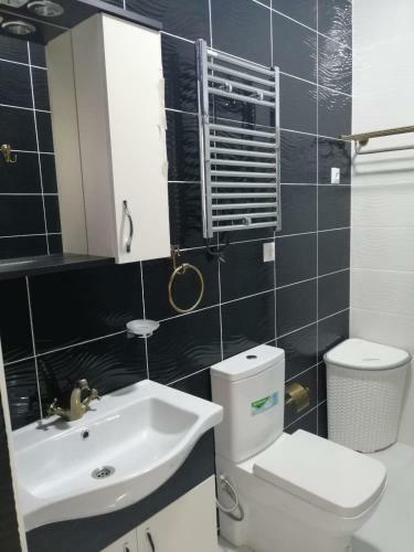 Hostal Esmeralda Guest House