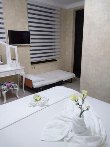Hostal Esmeralda Guest House