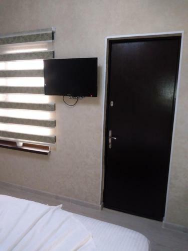 Hostal Esmeralda Guest House