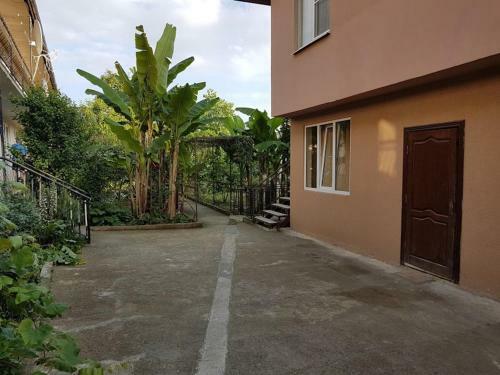 Hostal Guest House Artem