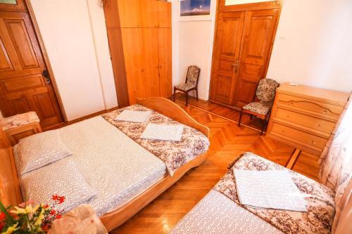 Hostal ???????? ??? "????????"
