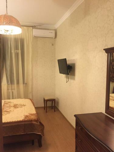 Hostal D'emil Guest House