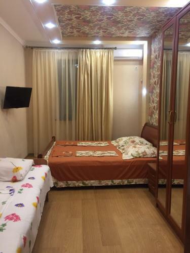 Hostal D'emil Guest House