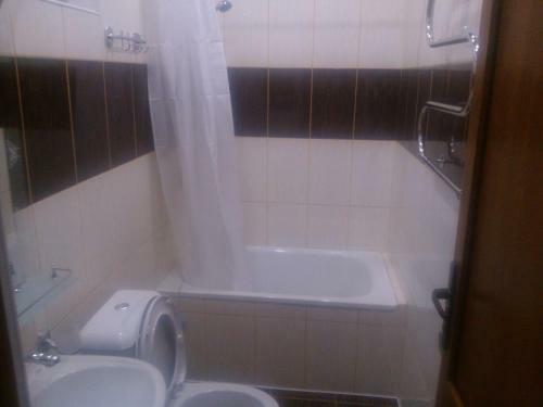 Hostal Runo Guest House