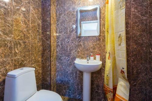 Hostal Castle Guest House