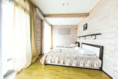 Griffon Hotel