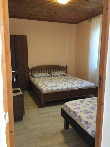 Hostal Guest House Tsandrypsh