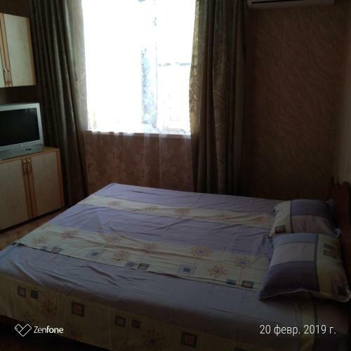 Hostal Guest House "d'plyaz"