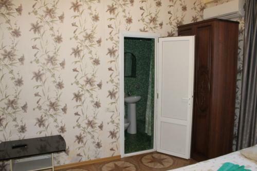 Hostal Guest House Eleonora