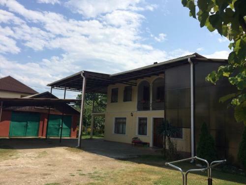 Hostal Guest House Mimoza