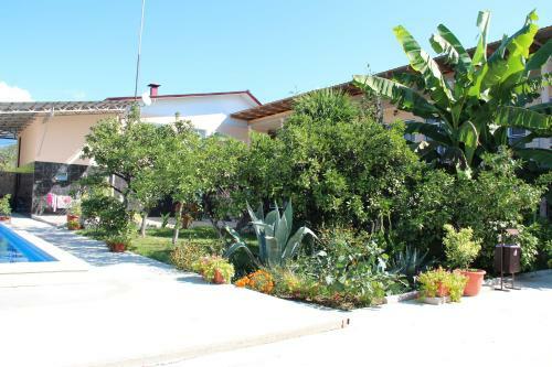 Hostal Guest House U Adama