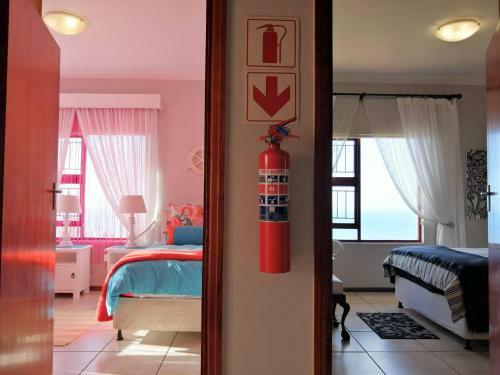 Hostal Dana Bay B&B Guest House