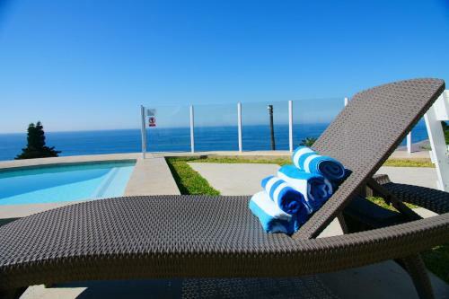 C'est La Vie Beach House