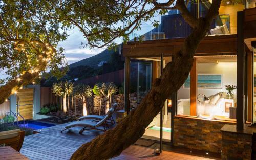 Villa Synergy Treehouse