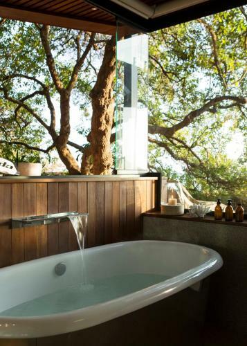 Villa Synergy Treehouse