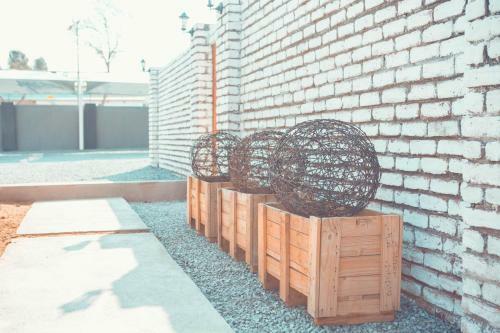 Hostal Three Birds Country House