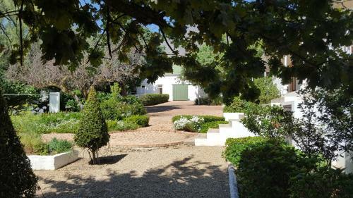 Bed & Breakfast Merindol Manor