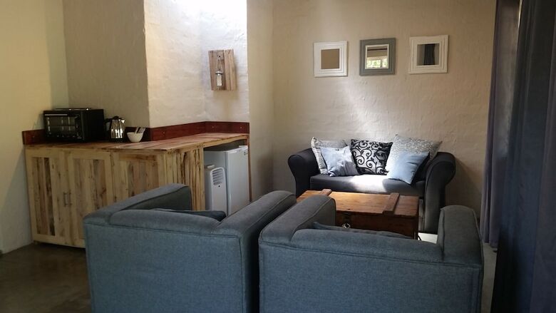24 Degrees Self Catering