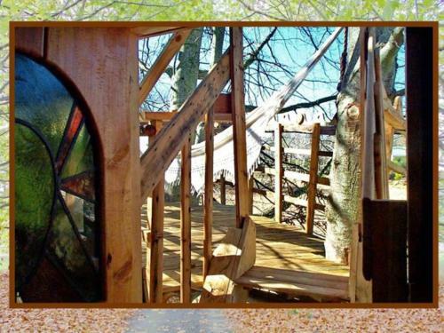 Lodge Sycamore Avenue Treehouses & Cottages Accommodation