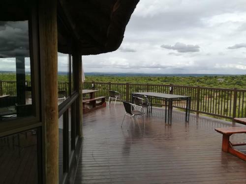 Hotel Monateng Safari Lodge