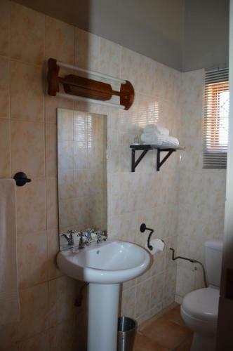 Hostal Jarina Guesthouse
