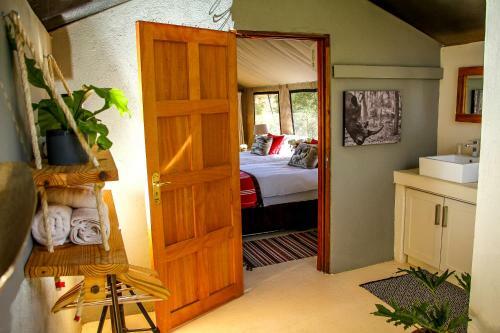 Lodge Ndzuti Safari Camp
