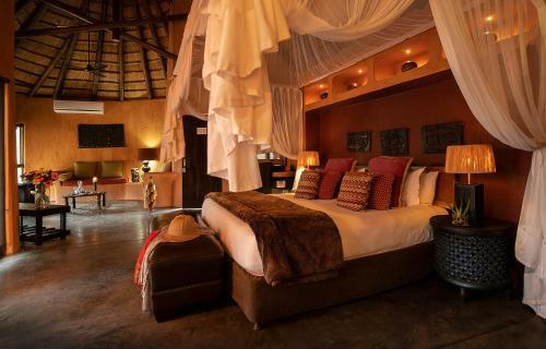 Pondoro Game Lodge Pty (Ltd)