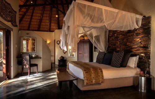 Pondoro Game Lodge Pty (Ltd)