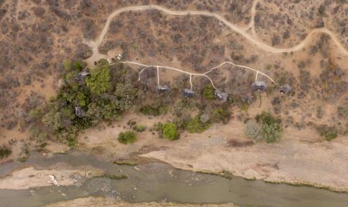 Pondoro Game Lodge Pty (Ltd)