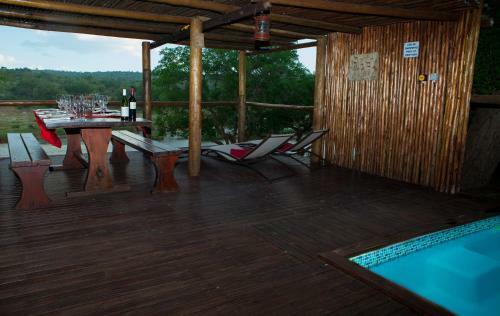 Lodge Ximongwe River Camp - Hippo Cottage