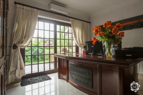 Hostal Meraki Country Manor