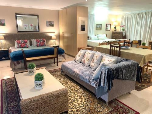 Hostal Marshrose Accommodation