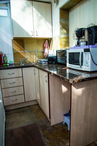 Hostal Marshrose Accommodation