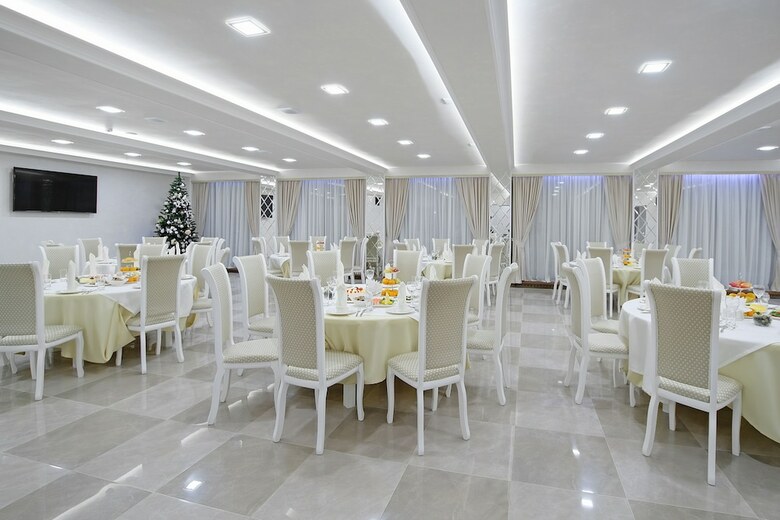 Menua Hotel