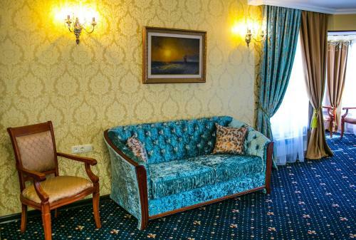 Sobranie Hotel