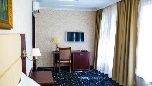 Sobranie Hotel