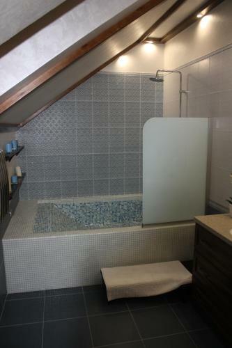 Hostal Guest House On Idarova 16